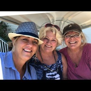 Meet your Posher, Kelly